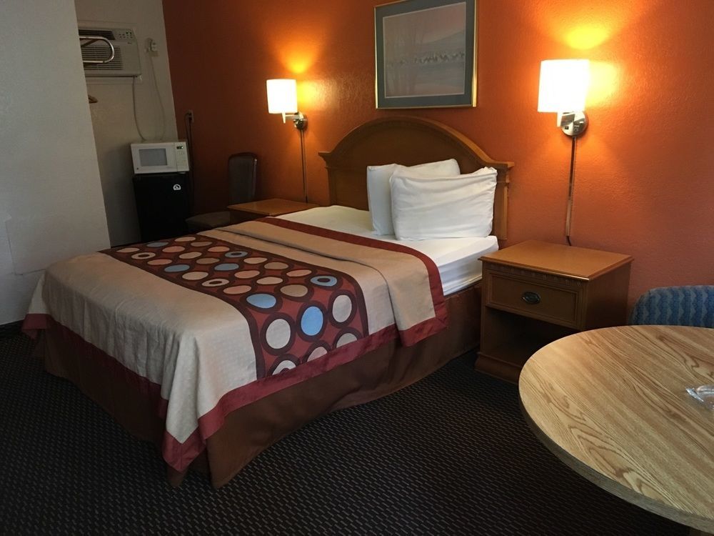 Country Hearth Inn-Hannibal Ngoại thất bức ảnh