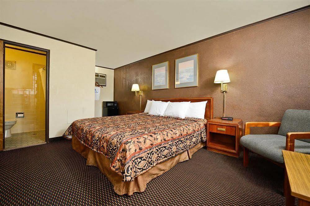 Country Hearth Inn-Hannibal Ngoại thất bức ảnh